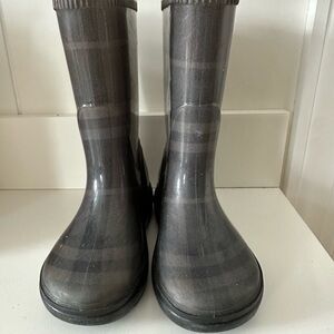 Burberry rain boots